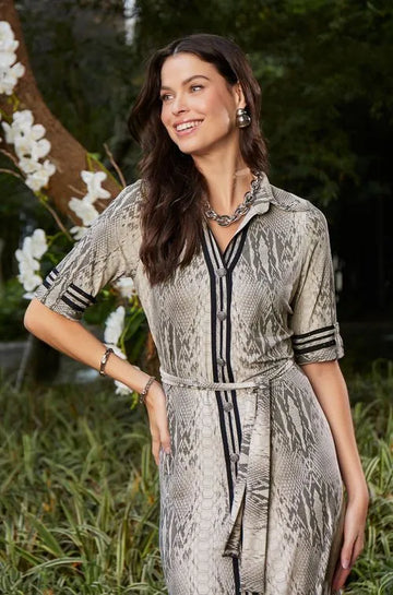 ONE UP - Vestido Aline Areia